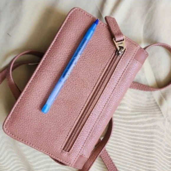 Roots Colour Block wallet/messenger bag - Picture 5 of 5